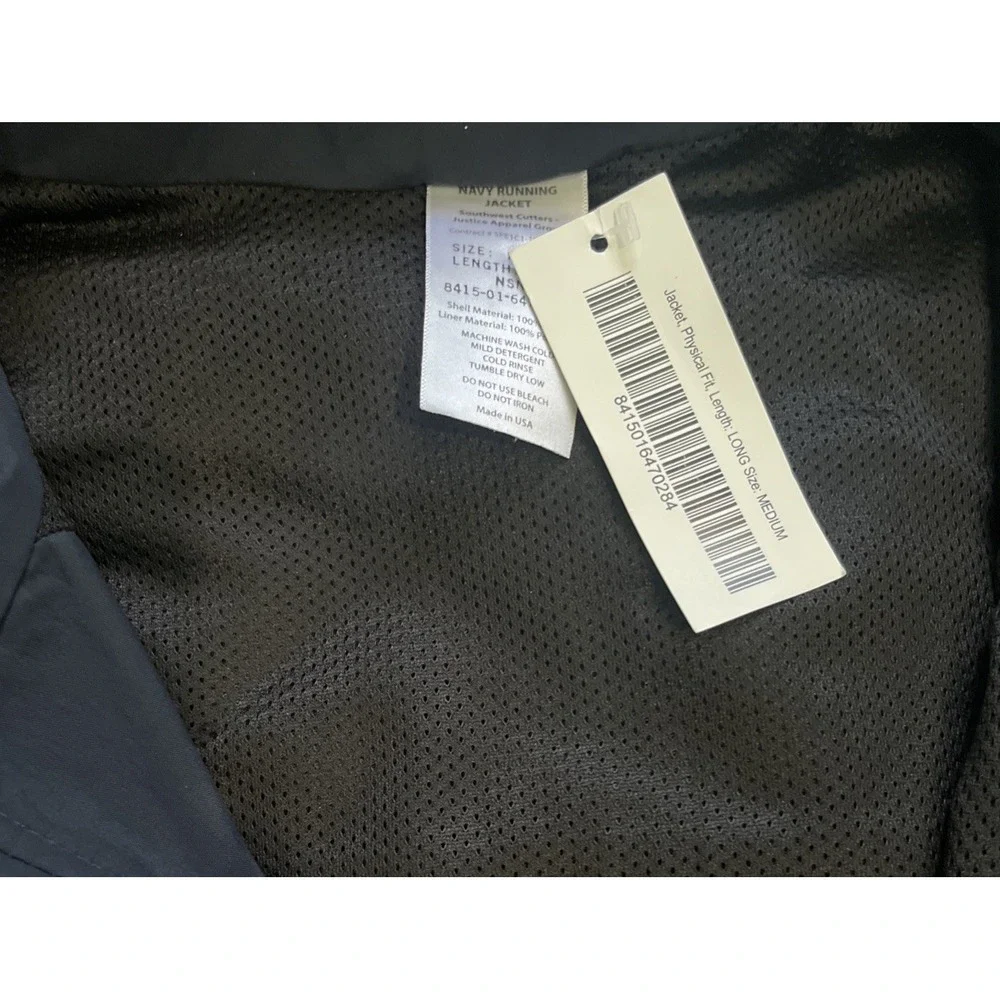 US‎ Navy Long Sleeved, Running Jacket Size Medium Brand New With Tag